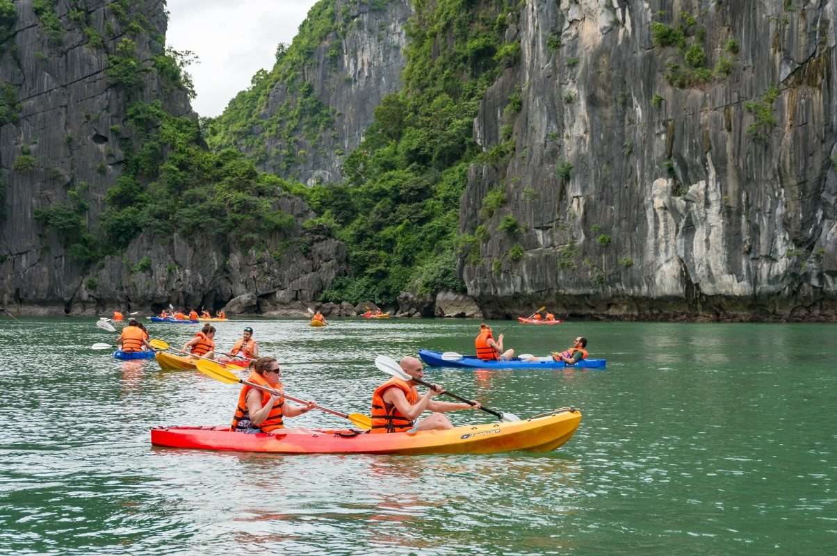 Du lịch cát bà 2 ngày 1 đêm - Dịch Vụ Chuyên Nghiệp